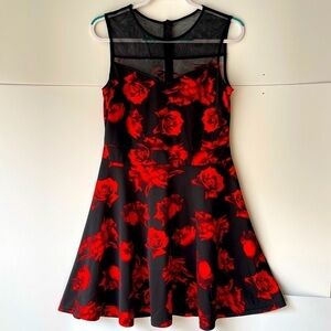 Women's Black Red Floral Lace Formal Evening Holiday Party Prom Dress, Sz L
